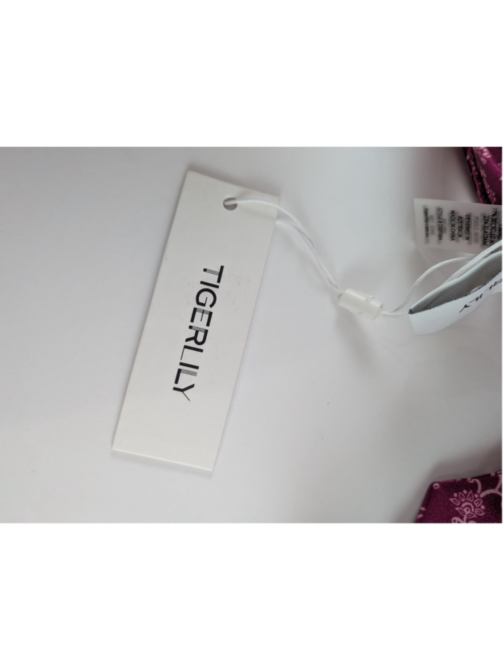 Tigerlily Magenta Pink Printed Floral Bikini Top Large - Picture 9 of 9